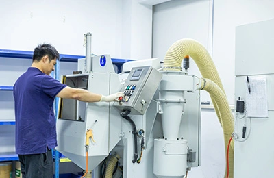 Sand Blasting Station